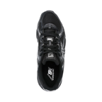 New Balance 740 Black Silver